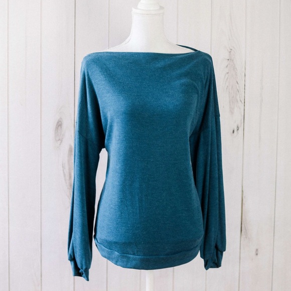 ✨LAST ONE!✨ The Faith Top - Picture 2 of 8